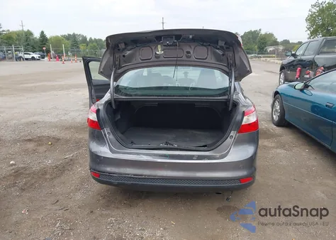 2014 Ford Focus Se from USA, damaged, VIN 1FADP3F29EL261713